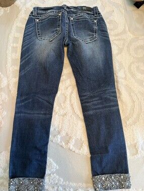 Miss Me Signature Cuffed Skinny Capri Embellished Jeans Size 27